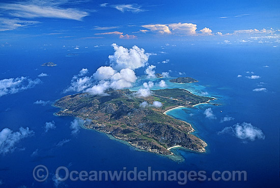 Aerial Lizard Island reef photo