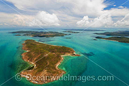 Aerial view of Torres Strait Islands. Torres Strait, Queensland, Australia Photo - Gary Bell Aerial view of Torres Strait Islands. Torres Strait, Queensland, Australia Photo - Gary Bell