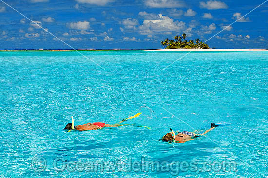 Snorkelling tropical Island photo Snorkelling tropical Island photo