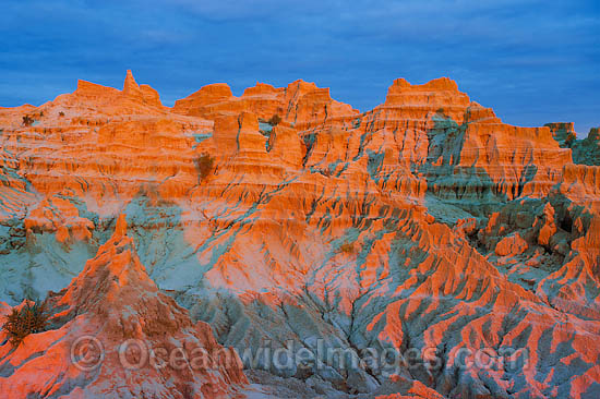 Sand dunes Mungo National Park photo