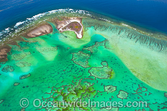 One Tree Island reef lagoon photo One Tree Island reef lagoon photo