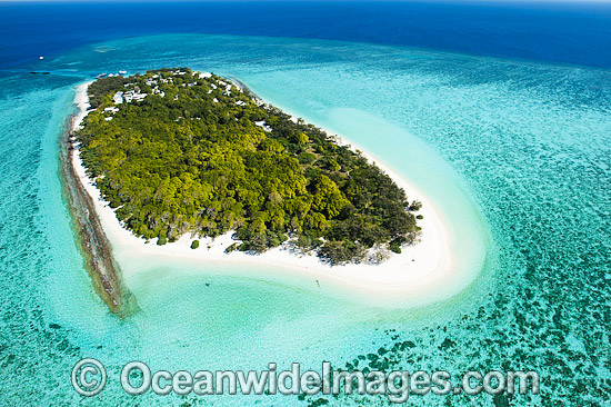 Aerial of Heron Island photo Aerial of Heron Island photo