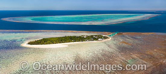Heron Island and reef photo Heron Island and reef photo