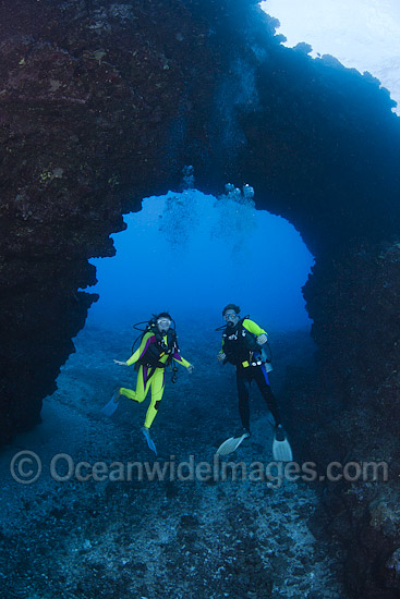 Divers in Cathedral archway photo