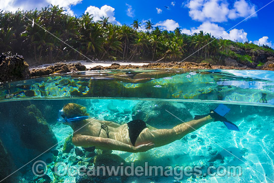Snorkel Diving Christmas Island photo Snorkel Diving Christmas Island photo