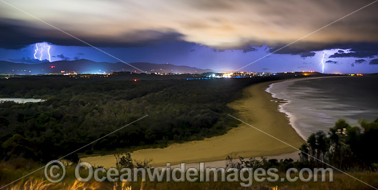 Lightening Coffs Harbour photo