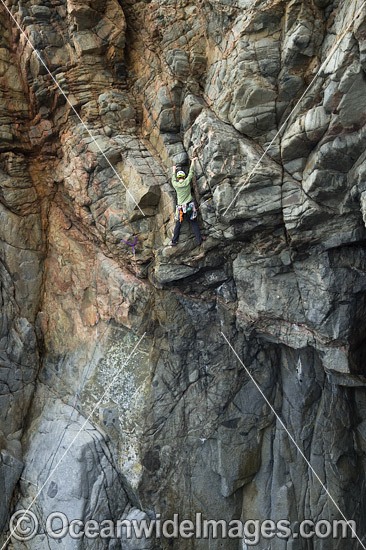 Rock Climbers Frecyenit National Park photo