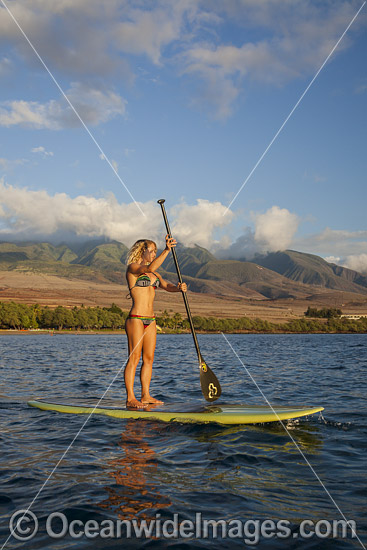 Instructor on Paddle-board Hawaii photo Instructor on Paddle-board Hawaii photo