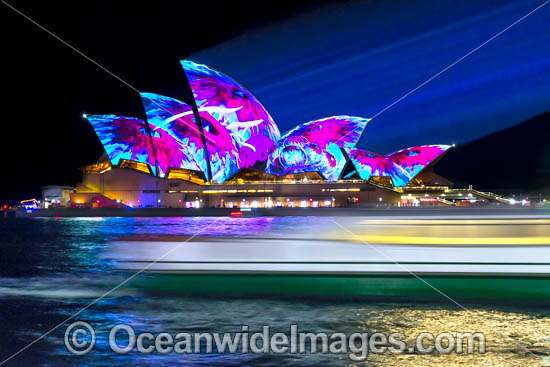 Vivid Sydney Opera House photo Vivid Sydney Opera House photo