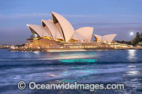 Sydney Opera House Photo - Gary Bell