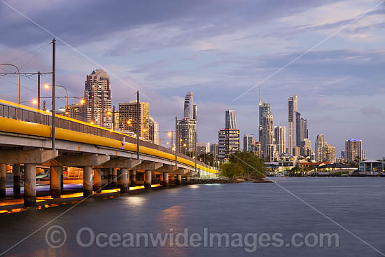 Sundale Bridge Surfers photo