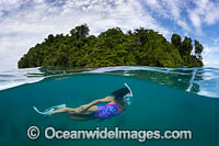 Kimbe Bay Snorkel Diver Photo - Gary Bell
