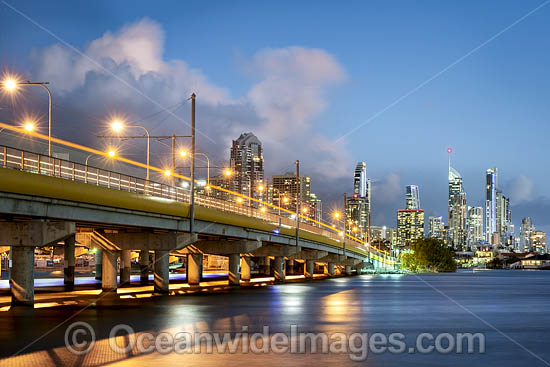 Sundale Bridge Surfers Paradise photo