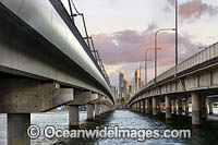 Sundale Bridge Surfers Paradise Photo - Gary Bell