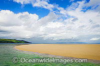 Seascape Whitsunday Islands Photo - Gary Bell