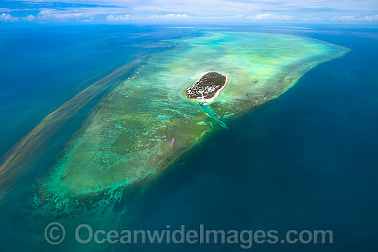Heron Island with algal bloom on reef photo