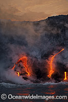 Pahoehoe lava Kilauea Volcano Photo - David Fleetham