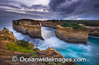 Port Campbell Limestone Stacks Photo - Gary Bell