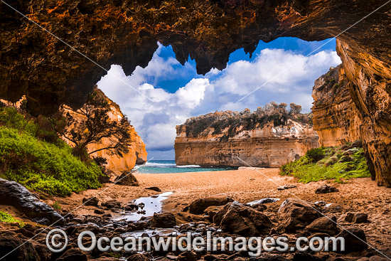 Loch Ard Gorge Cave photo