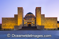 Australian War Memorial Canberra Photo - Gary Bell