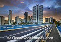 Surfers Paradise City Photo - Gary Bell