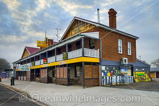Telegraph Hotel Gunning photo Telegraph Hotel Gunning photo