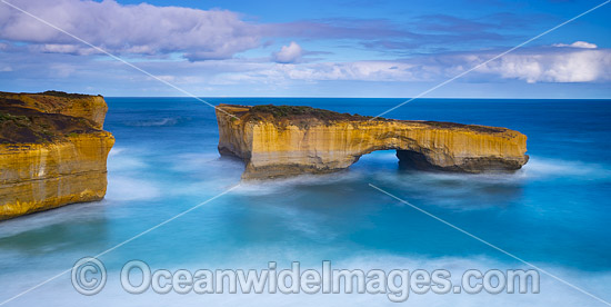 London Bridge Port Campbell photo London Bridge Port Campbell photo