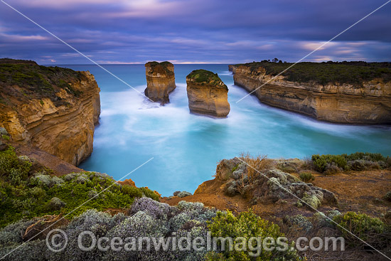 Limestone stacks Port Campbell photo Limestone stacks Port Campbell photo
