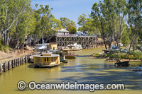 Historic Paddlesteamers Photo - Gary Bell
