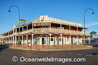 Great Western Hotel Cobar Photo - Gary Bell