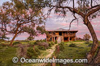Historic Kinchega Woolshed Photo - Gary Bell