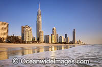 Surfers Paradise beach Photo - Gary Bell