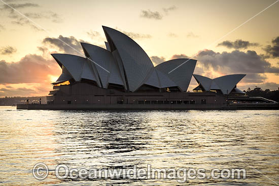 Sydney Opera House photo