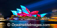 Vivid Sydney Opera House Photo - Gary Bell