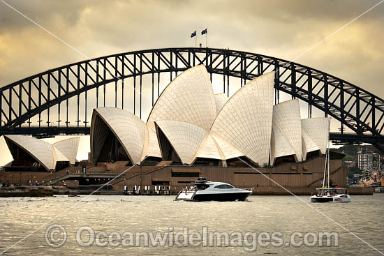 Sydney Harbour Bridge photo