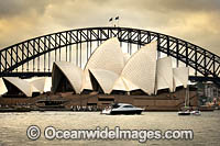 Sydney Harbour Bridge Photo - Gary Bell