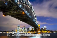 Vivid Sydney Harbour Bridge Photo - Gary Bell