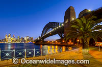 Vivid Sydney Harbour Bridge Photo - Gary Bell