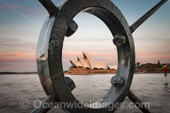 Sydney Opera House photo