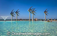 Cairns Explanade Photo - Gary Bell