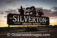 Silverton Sign Photo - Gary Bell