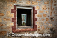 Old Homestead Photo - Gary Bell