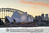 Sydney Opera House Photo - Gary Bell