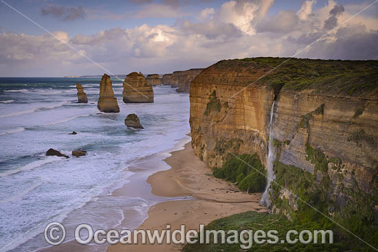 Twelve Apostles photo Twelve Apostles photo