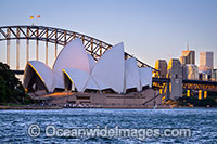 Opera House Photo - Gary Bell