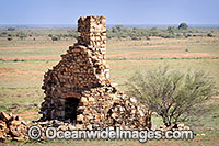 Settlers Cottage ruins Photo - Gary Bell
