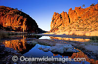 Glen Helen Gorge MacDonnell Ranges Photo - Gary Bell